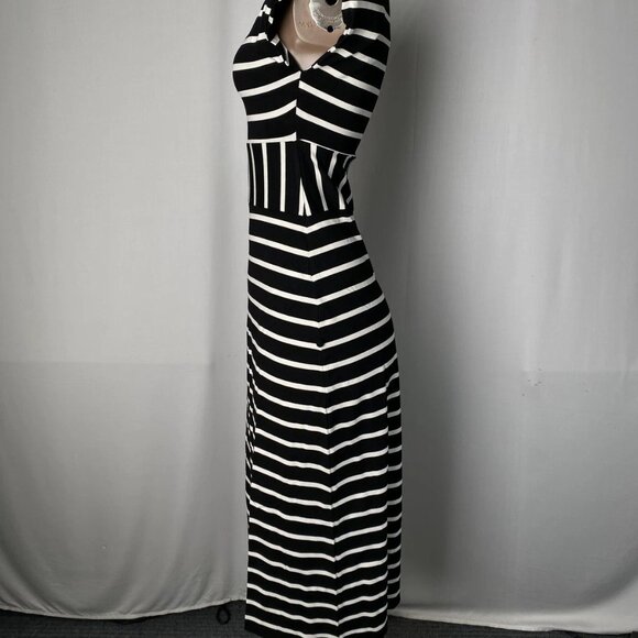 Kourbela Women's Midi Dress – Size M – Black/White – Sea Anchor Fold-Over Skirt - Picture 8 of 10